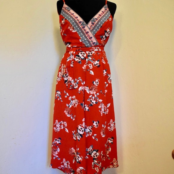 NWT Red-Floral Romper - Picture 6 of 8
